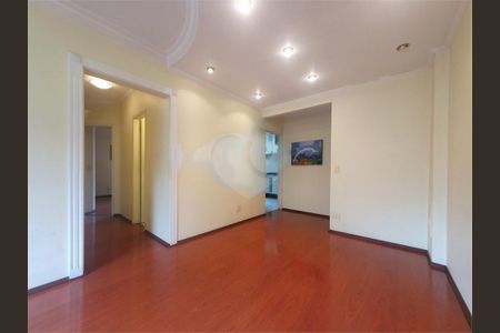 Apartamento à venda com 70m², 3 quartos e 2 vagas