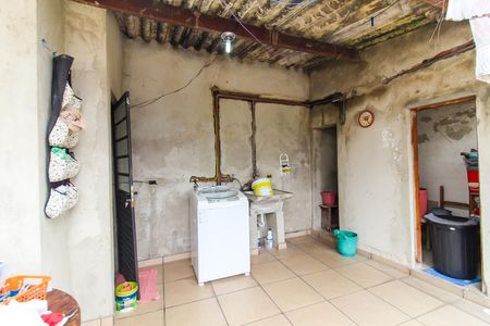 Casa à venda com 230m², 3 quartos e 2 vagasÁrea de Serviço