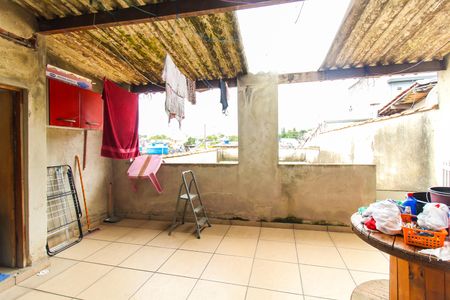 Casa à venda com 230m², 3 quartos e 2 vagasÁrea de Serviço