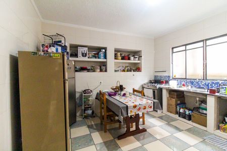 Casa à venda com 230m², 3 quartos e 2 vagasCozinha