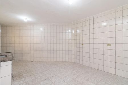 Casa para alugar com 80m², 2 quartos e 2 vagasCozinha