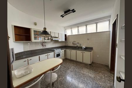 Apartamento à venda com 4 quartos, 154m² em Cidade Nova, Belo Horizonte