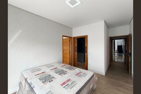 Casa de condomínio à venda com 260m², 3 quartos e 2 vagas Casa de condomínio à venda com 260m², 3 quartos e 2 vagasSuíte 1