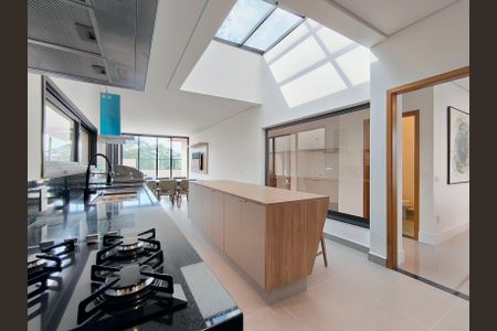 Casa de condomínio à venda com 260m², 3 quartos e 2 vagas Casa de condomínio à venda com 260m², 3 quartos e 2 vagasCozinha