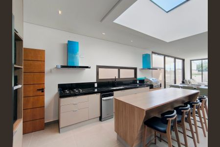 Casa de condomínio à venda com 260m², 3 quartos e 2 vagas Casa de condomínio à venda com 260m², 3 quartos e 2 vagasCozinha