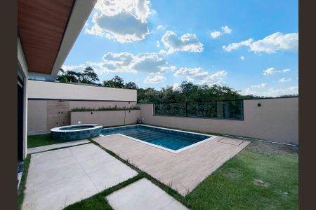 Casa de condomínio à venda com 260m², 3 quartos e 2 vagas Casa de condomínio à venda com 260m², 3 quartos e 2 vagasQuintal