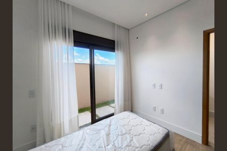 Casa de condomínio à venda com 260m², 3 quartos e 2 vagas Casa de condomínio à venda com 260m², 3 quartos e 2 vagasSuíte 2