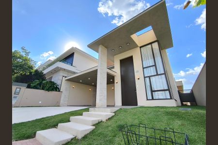 Fachada de casa de condomínio à venda com 3 quartos, 260m² em Medeiros, Jundiaí