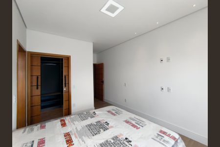 Suíte 1 de casa de condomínio à venda com 3 quartos, 260m² em Medeiros, Jundiaí