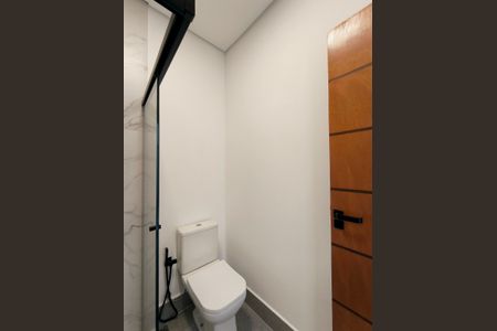 Casa de condomínio à venda com 260m², 3 quartos e 2 vagas Casa de condomínio à venda com 260m², 3 quartos e 2 vagasBanheiro 4