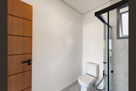 Casa de condomínio à venda com 260m², 3 quartos e 2 vagas Casa de condomínio à venda com 260m², 3 quartos e 2 vagasBanheiro da Suíte 3