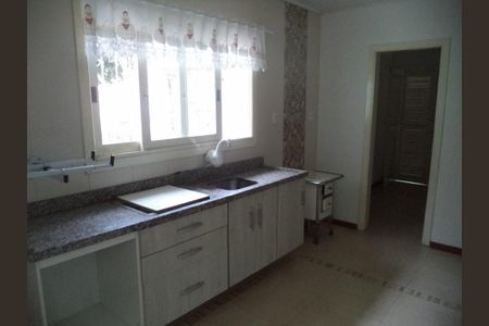 Casa à venda com 2 quartos, 411m² em Rincão, Novo Hamburgo