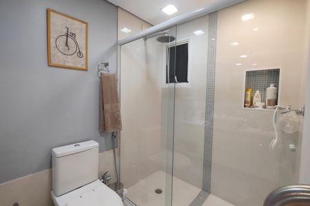 Apartamento à venda com 264m², 4 quartos e 4 vagasBanheiro da Suíte 3
