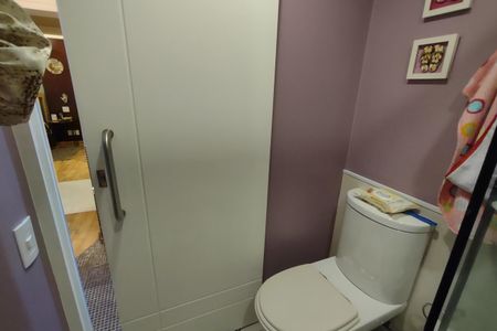 Apartamento à venda com 264m², 4 quartos e 4 vagasBanheiro da Suíte 4