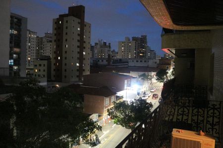 Apartamento à venda com 264m², 4 quartos e 4 vagasVaranda da Suíte 4