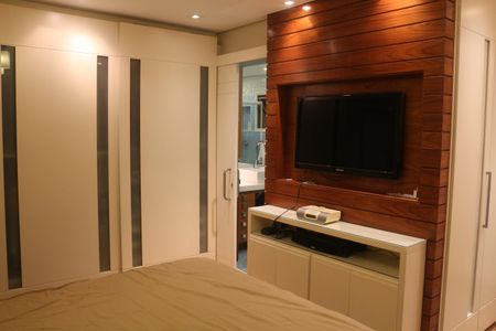 Apartamento à venda com 264m², 4 quartos e 4 vagasSuíte 1