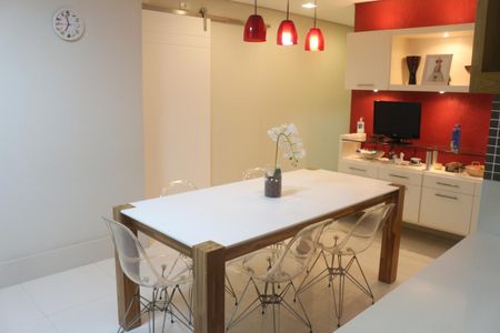 Apartamento à venda com 264m², 4 quartos e 4 vagasCozinha