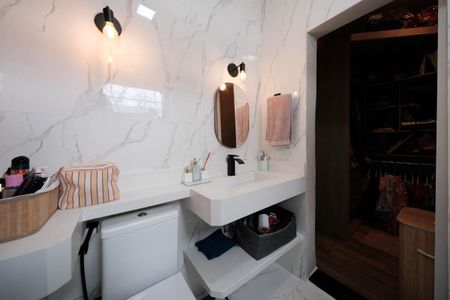 Casa à venda com 250m², 3 quartos e 6 vagasSuíte 1