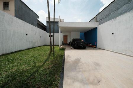 Casa à venda com 250m², 3 quartos e 6 vagasÁrea externa