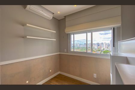 Apartamento à venda com 135m², 3 quartos e 3 vagasQuarto 3 - Suíte