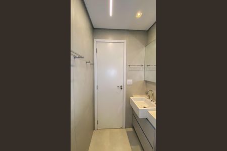 Apartamento à venda com 135m², 3 quartos e 3 vagasBanheiro da Suíte 2