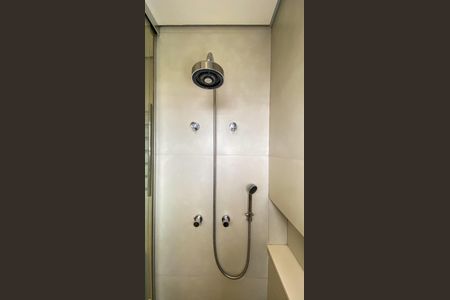 Apartamento à venda com 135m², 3 quartos e 3 vagasBanheiro da Suíte 1