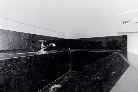 Apartamento para alugar com 31m², 1 quarto e sem vaga Apartamento para alugar com 31m², 1 quarto e sem vagaBanheiro da Suíte