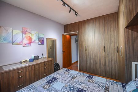 Casa à venda com 172m², 3 quartos e 2 vagas Casa à venda com 172m², 3 quartos e 2 vagasQuarto 1