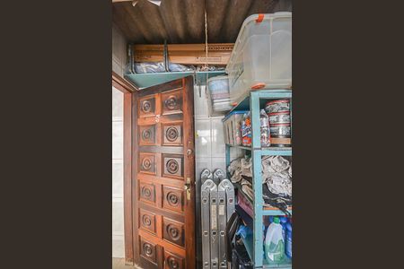 Casa à venda com 172m², 3 quartos e 2 vagas Casa à venda com 172m², 3 quartos e 2 vagasÁrea de Serviço