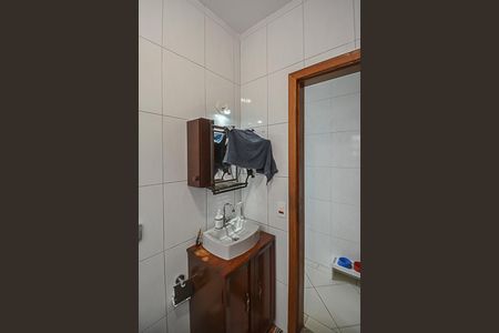 Casa à venda com 172m², 3 quartos e 2 vagas Casa à venda com 172m², 3 quartos e 2 vagasBanheiro 2