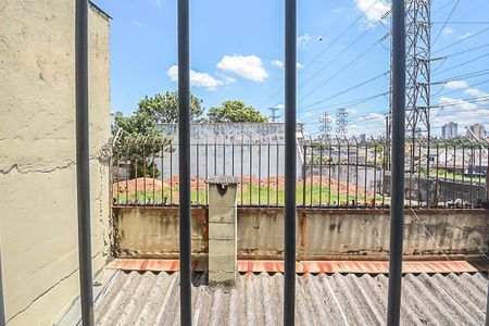 Casa à venda com 172m², 3 quartos e 2 vagas Casa à venda com 172m², 3 quartos e 2 vagasVista do Quarto 3