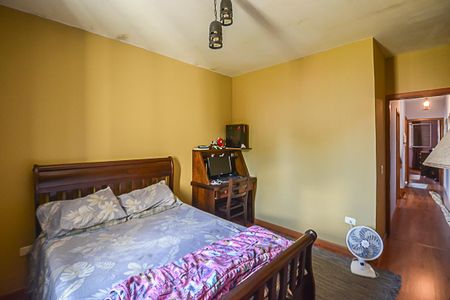 Casa à venda com 172m², 3 quartos e 2 vagas Casa à venda com 172m², 3 quartos e 2 vagasQuarto 3