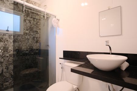 Casa à venda com 175m², 4 quartos e 2 vagasBanheiro da Suíte 3