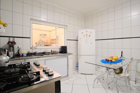 Casa à venda com 175m², 4 quartos e 2 vagasCozinha