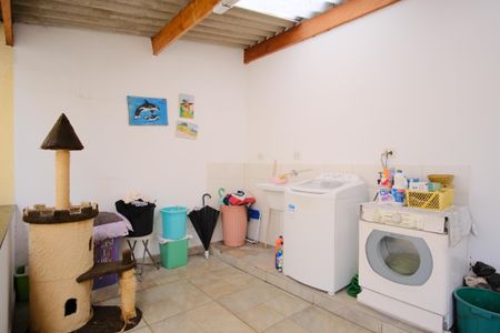 Casa à venda com 175m², 4 quartos e 2 vagasÁrea de Serviço