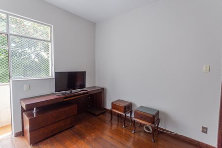 Quarto 1 de apartamento para alugar com 3 quartos, 80m² em São Pedro, Belo Horizonte