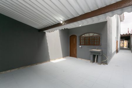 Casa à venda com 200m², 3 quartos e 5 vagasÁrea de Serviço 