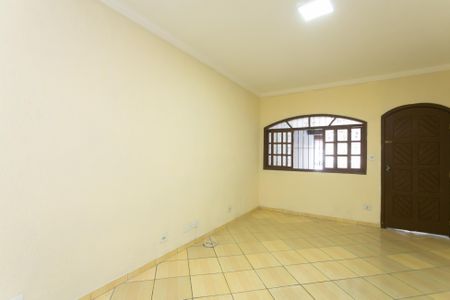 Sala  de casa à venda com 3 quartos, 200m² em Vila Aparecida, São Paulo