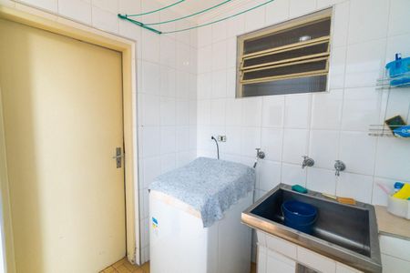 Casa à venda com 280m², 3 quartos e 2 vagasLavanderia