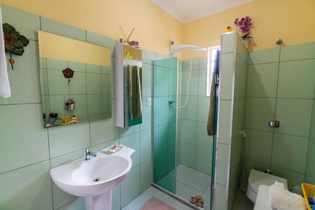 Casa à venda com 280m², 3 quartos e 2 vagasBanheiro da Suíte