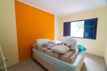 Casa à venda com 280m², 3 quartos e 2 vagasEdícula - Quarto