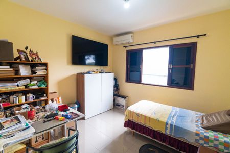 Casa à venda com 280m², 3 quartos e 2 vagasQuarto 2