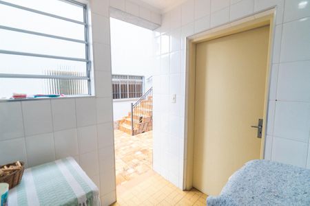 Casa à venda com 280m², 3 quartos e 2 vagasLavanderia