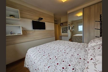 Apartamento à venda com 220m², 4 quartos e 4 vagasSuite 3