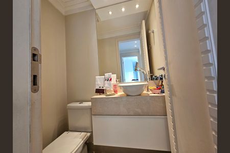 Apartamento à venda com 220m², 4 quartos e 4 vagasLavabo