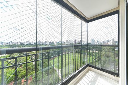 Apartamento à venda com 220m², 4 quartos e 4 vagasVaranda da Suíte 1