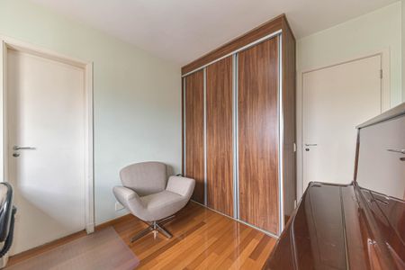 Apartamento à venda com 220m², 4 quartos e 4 vagasSuíte 4