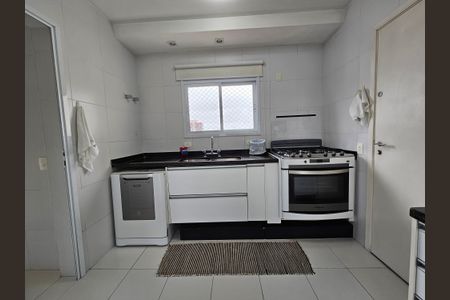 Apartamento à venda com 220m², 4 quartos e 4 vagasCozinha