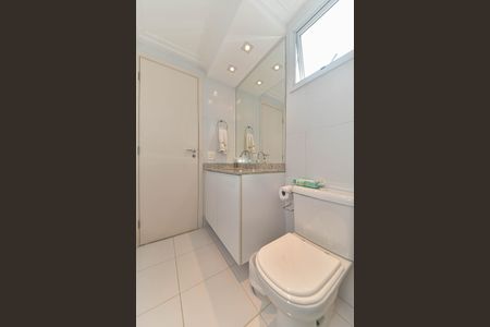 Apartamento à venda com 220m², 4 quartos e 4 vagasBanheiro da Suíte 4