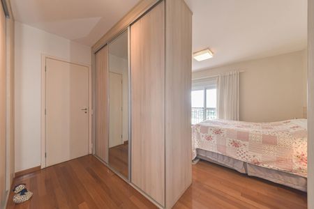 Apartamento à venda com 220m², 4 quartos e 4 vagasSuíte 1
